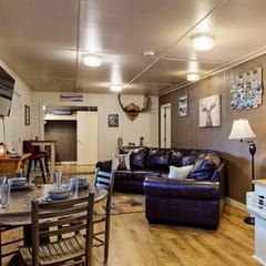 Moose Hollow Apartment