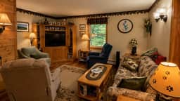 Beaver Cove Cabin - Image 5