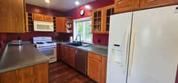 Moosehead Lake Lodge - Image 4