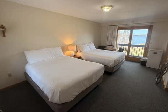 Juniper Motel-Double Queen-Pet Friendly- Ground Floor-Room 19 - Image 1