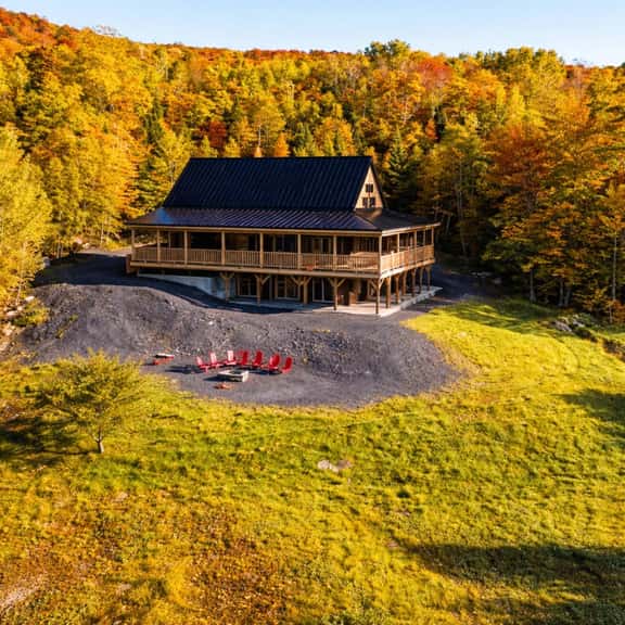 Burnt Jacket Lodge - Image 1