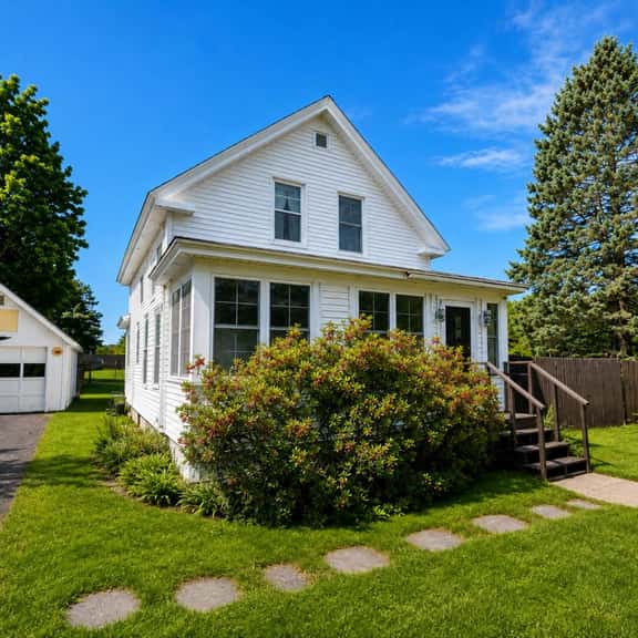 Brook Street Retreat - Image 1