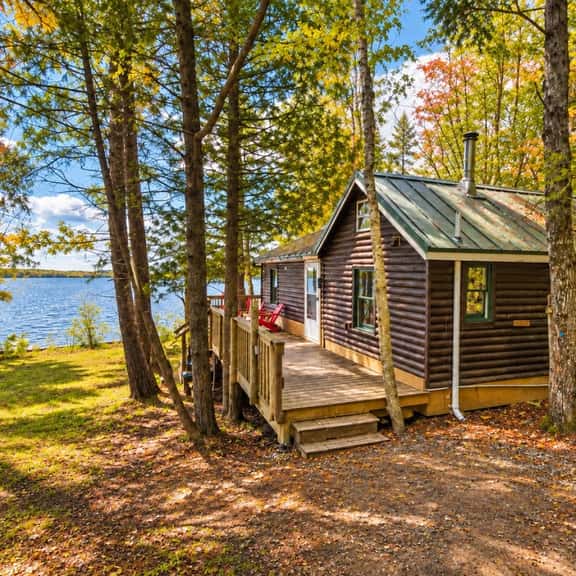 Birchwood Cabin - Image 1
