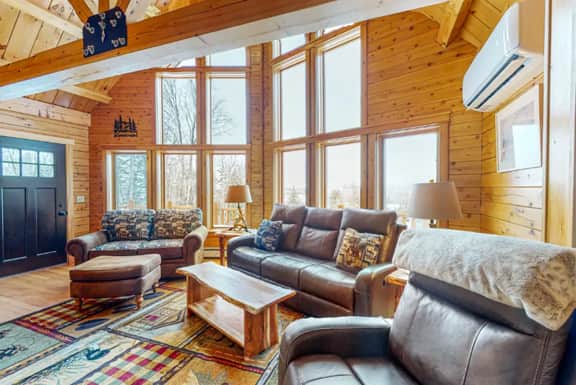 *Lake/Mtn View*Hot Tub*Fireplace*Game Room* - Image 3
