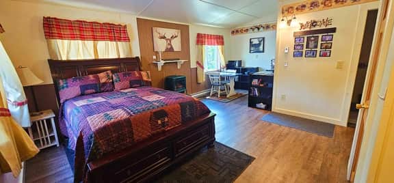 Bear's Den - Image 5