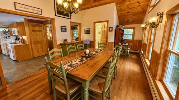 Beaver Cove Cabin - Image 3