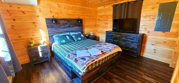 Black Bear Cabin - Image 3