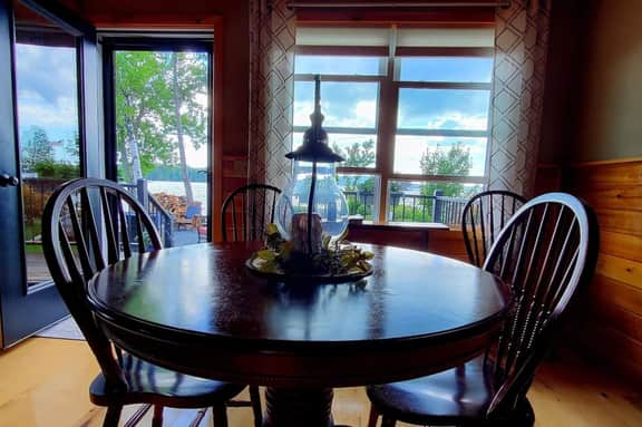 Cozy Cottage - Image 2