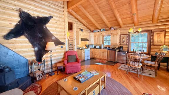 Fisherman's Cabin - Image 4