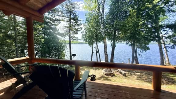 Fisherman's Cabin - Image 3