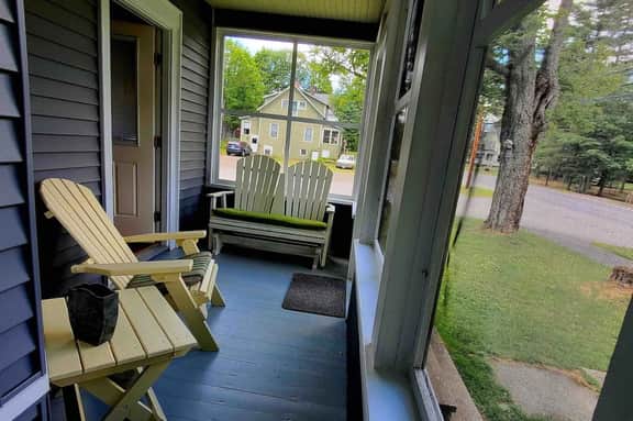 Good Vibes Lodge - Image 4
