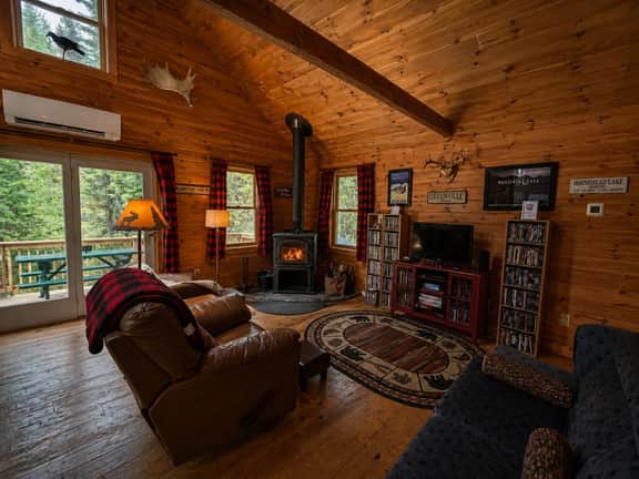 Maine Attraction - Image 4