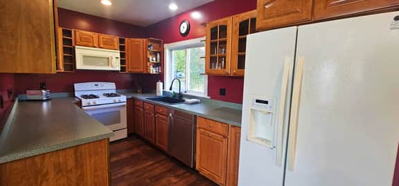 Moosehead Lake Lodge - Image 4
