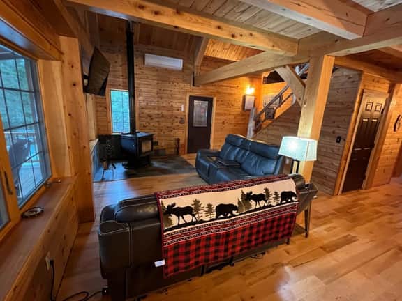 Prong Pond Cabin - Image 3