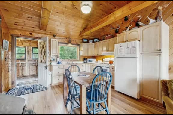Weseekanook Cabin - Image 3