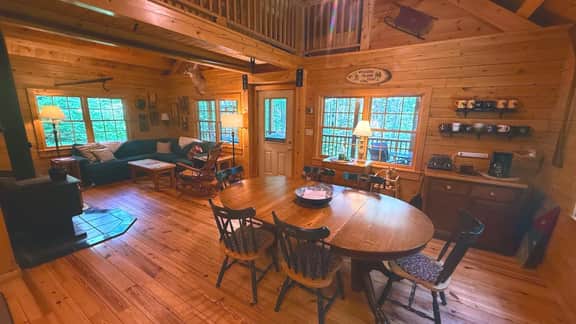 Bobcat Cabin - Image 5